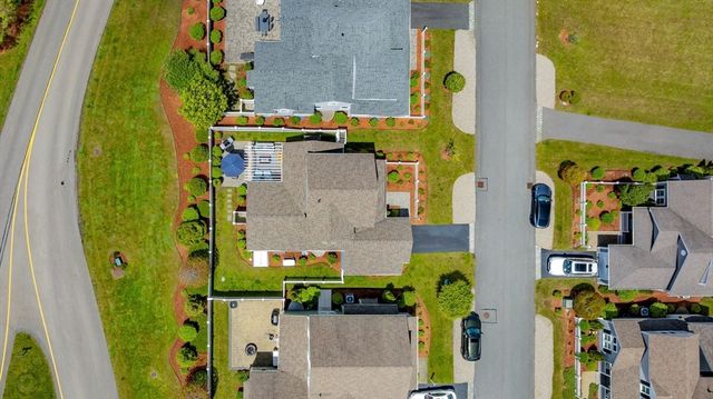 23 Cottage Lane, Mashpee, MA 02649