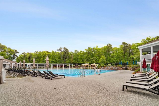23 Cottage Lane, Mashpee, MA 02649