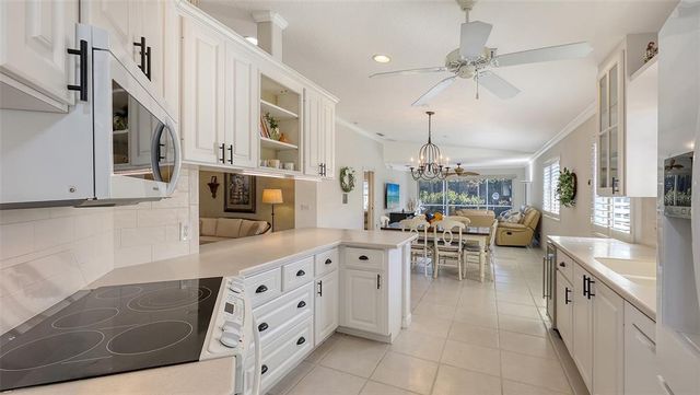 7575 QUINTO DRIVE, Sarasota, FL 34238