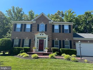 11645 CREST MAPLE DR, Woodbridge, VA 22192