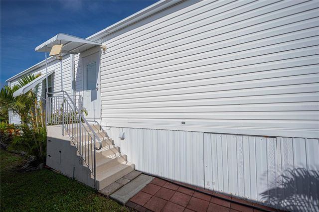 25163 MARION AVENUE 28, Punta Gorda, FL 33950