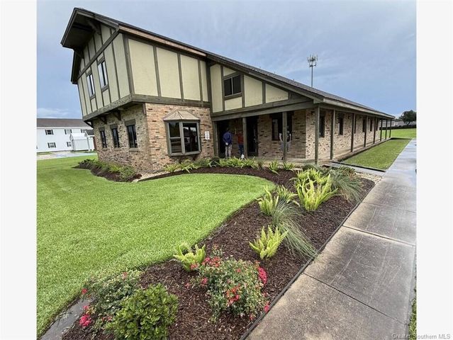 2025 Oak Park Boulevard, Lake Charles, LA 70601