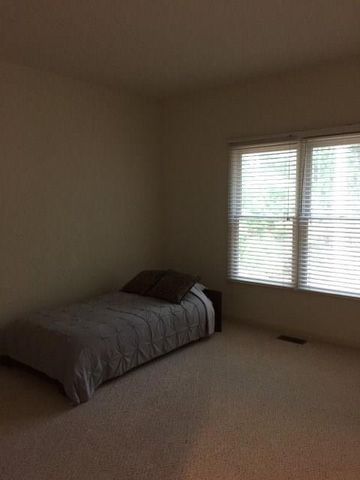 9410 Coleherne Court, Alpharetta, GA 30022