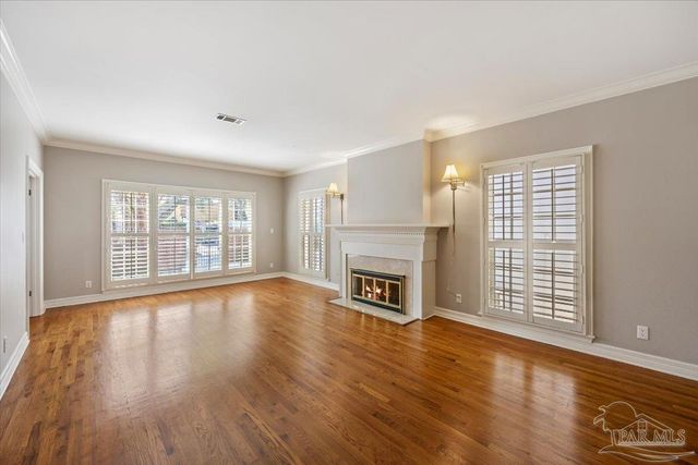 3343 Chantarene Dr, Pensacola, FL 32507