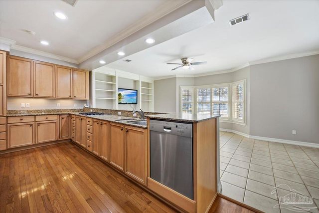 3343 Chantarene Dr, Pensacola, FL 32507