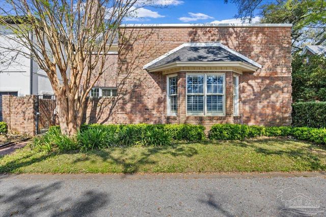 3343 Chantarene Dr, Pensacola, FL 32507