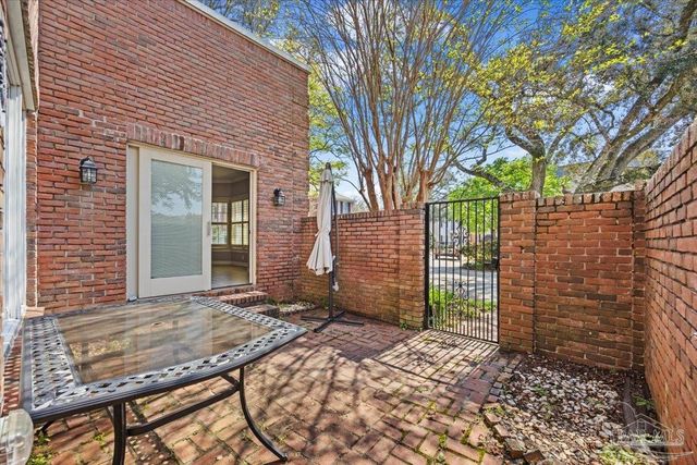 3343 Chantarene Dr, Pensacola, FL 32507