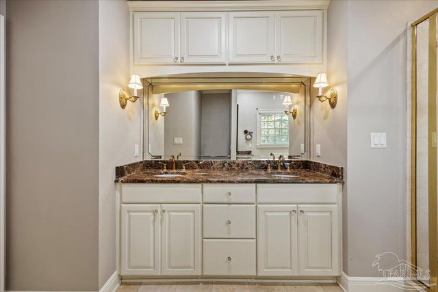 3343 Chantarene Dr, Pensacola, FL 32507