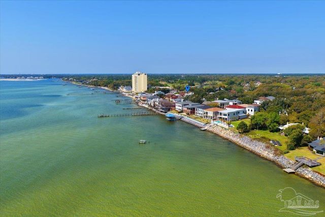 3343 Chantarene Dr, Pensacola, FL 32507