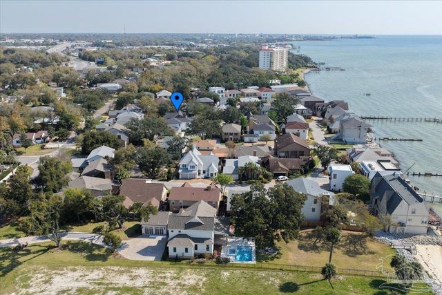 3343 Chantarene Dr, Pensacola, FL 32507