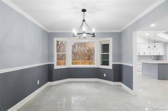 150 Remsen Road, Wading River, NY 11792