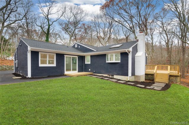 150 Remsen Road, Wading River, NY 11792