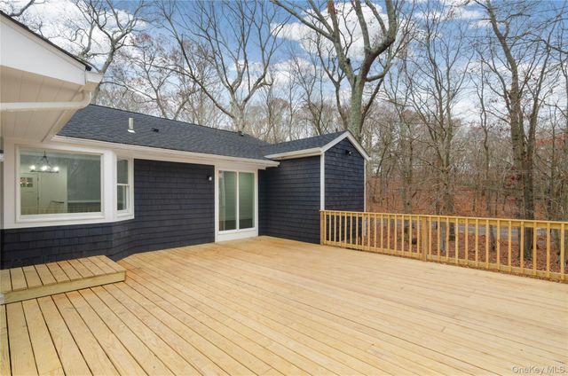 150 Remsen Road, Wading River, NY 11792