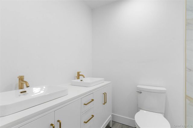 150 Remsen Road, Wading River, NY 11792