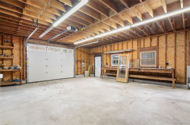 150 Remsen Road, Wading River, NY 11792