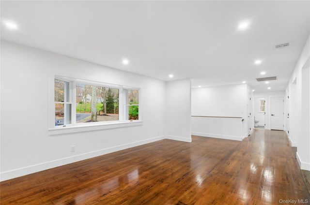 150 Remsen Road, Wading River, NY 11792