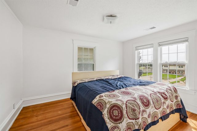 913 29th Street, Des Moines, IA 50312