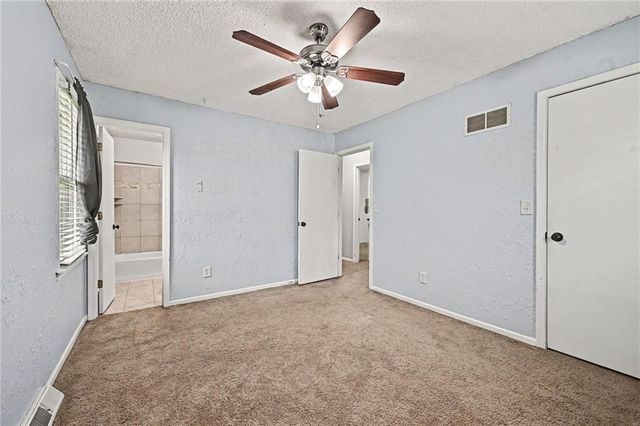 17009 E 3rd Terrace S, Independence, MO 64056