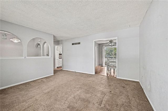 17009 E 3rd Terrace S, Independence, MO 64056
