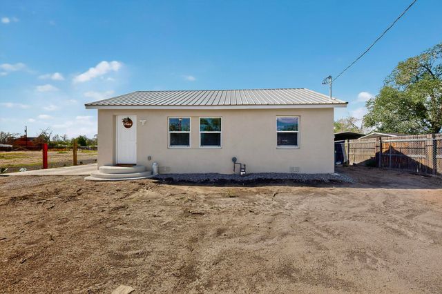 164 WILLOW Road NW, Albuquerque, NM 87107