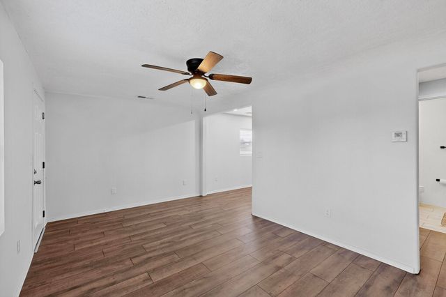 164 WILLOW Road NW, Albuquerque, NM 87107