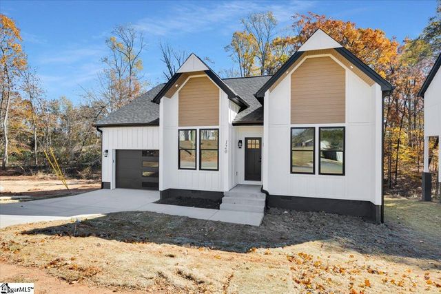 120 Lyman Avenue, Duncan, SC 29334