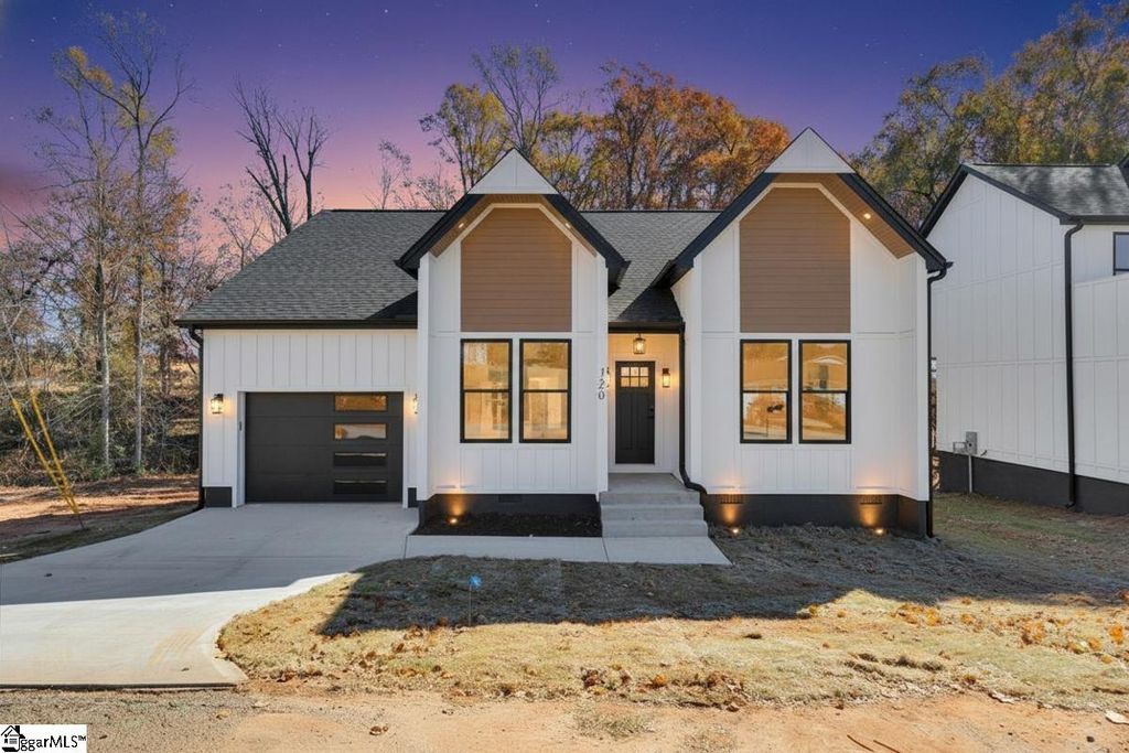 120 Lyman Avenue, Duncan, SC 29334