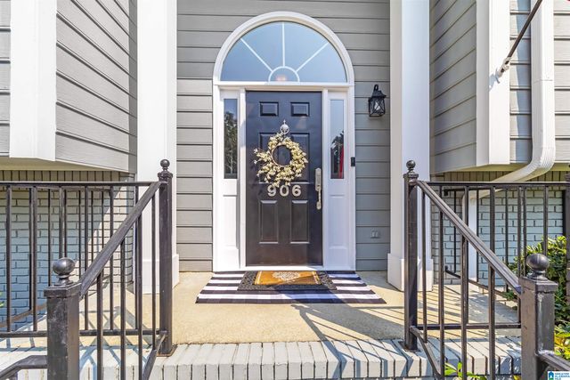 906 STONEWOOD ROAD, Helena, AL 35080