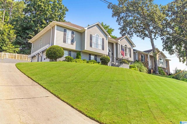 906 STONEWOOD ROAD, Helena, AL 35080
