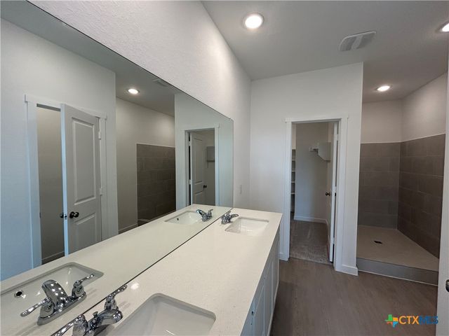 728 Horsetail Lane, New Braunfels, TX 78132