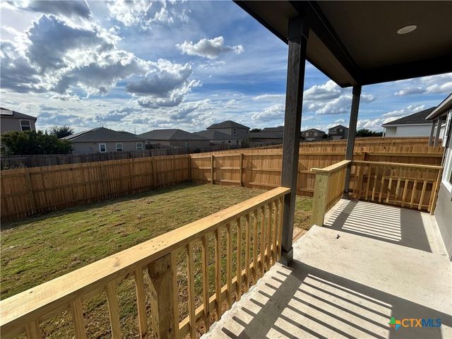 728 Horsetail Lane, New Braunfels, TX 78132