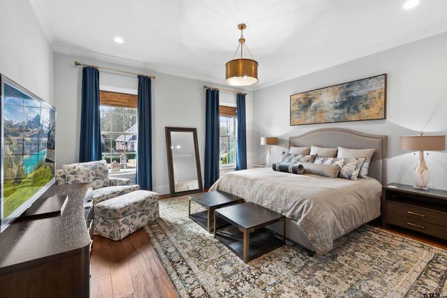 7391 Lake Pointe Cv, Tyler, TX 75703