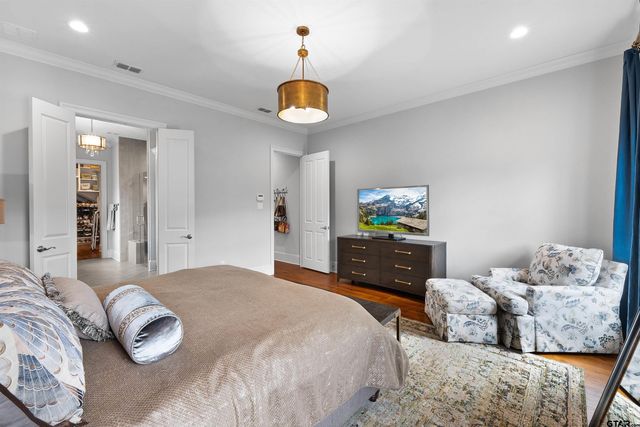 7391 Lake Pointe Cv, Tyler, TX 75703