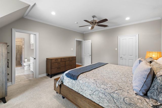 7391 Lake Pointe Cv, Tyler, TX 75703