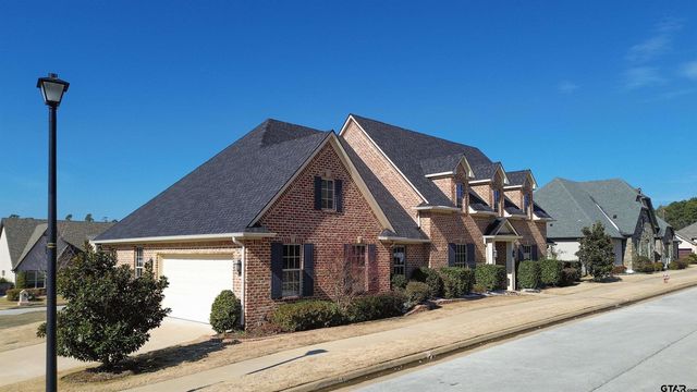 7391 Lake Pointe Cv, Tyler, TX 75703