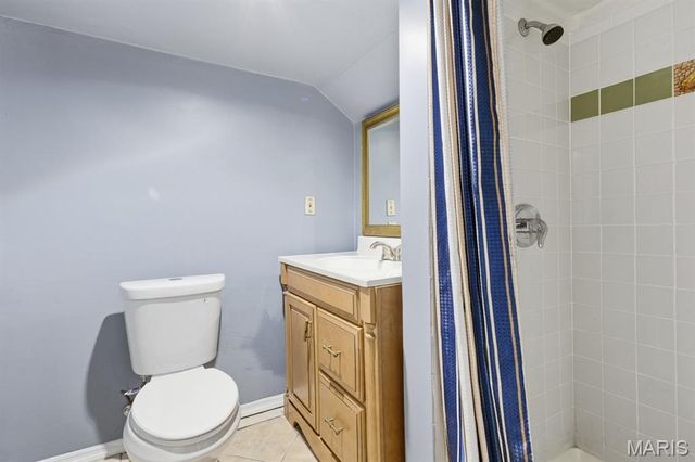 4707 Ray Avenue, St Louis, MO 63116
