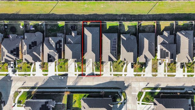 24654 Greenwood Bay Drive, Richmond, TX 77406