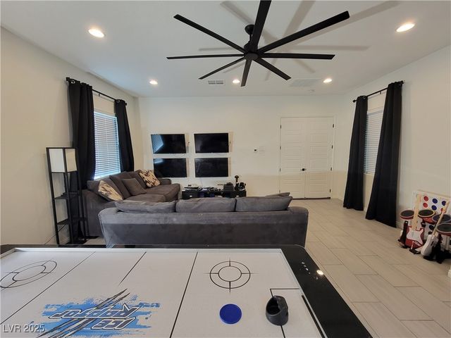 8740 South Pioneer Way, Las Vegas, NV 89113