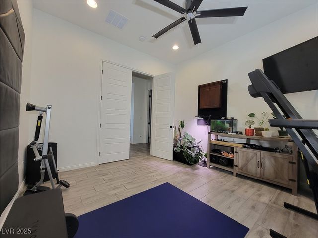 8740 South Pioneer Way, Las Vegas, NV 89113