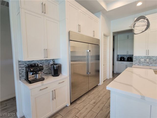 8740 South Pioneer Way, Las Vegas, NV 89113