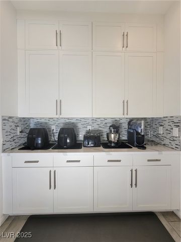 8740 South Pioneer Way, Las Vegas, NV 89113