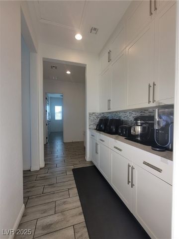 8740 South Pioneer Way, Las Vegas, NV 89113