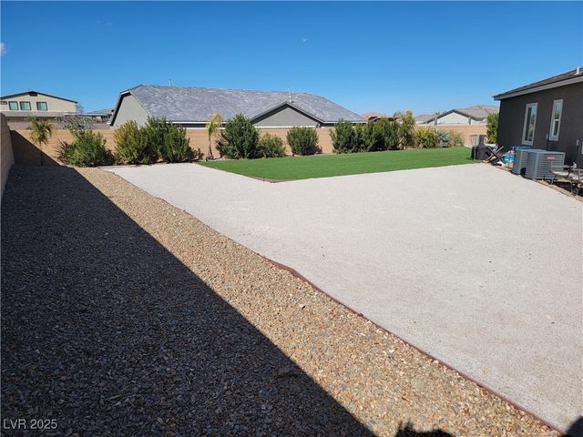 8740 South Pioneer Way, Las Vegas, NV 89113