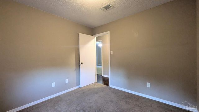 7524 Sandy Creek Dr, Pensacola, FL 32506