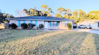 7524 Sandy Creek Dr, Pensacola, FL 32506