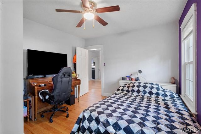 16 S 30th Street, Belleville, IL 62226
