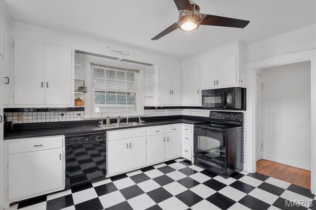 16 S 30th Street, Belleville, IL 62226