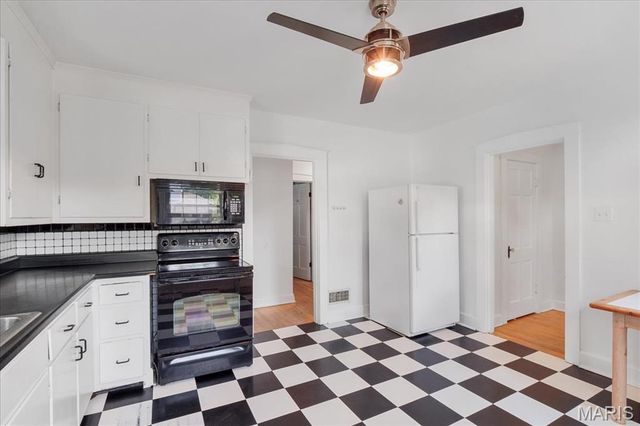 16 S 30th Street, Belleville, IL 62226