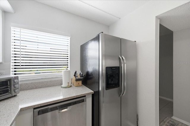 9209 SEMINOLE BOULEVARD 92, Seminole, FL 33772