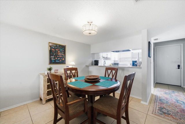 9209 SEMINOLE BOULEVARD 92, Seminole, FL 33772